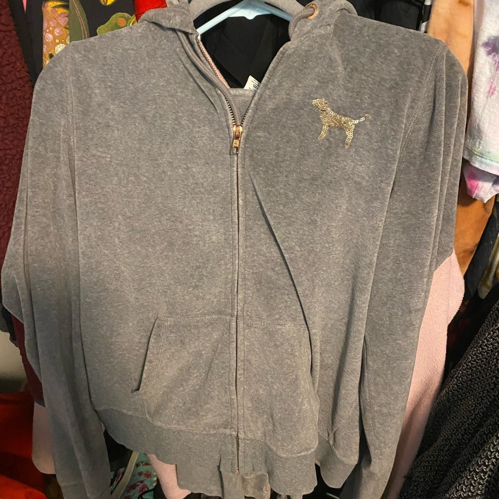 Victoria Secret swear suit size Lg